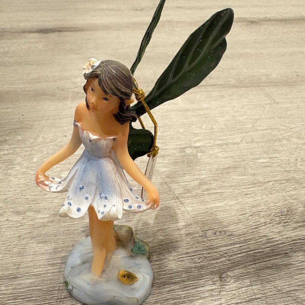 NWT Irish claughdah water fairy mini statue figurine